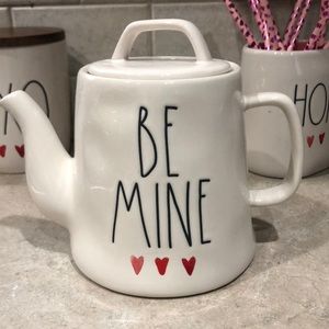 BE MINE RAE DUNN TEA POT